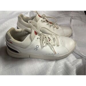 On Running THE ROGER Advantage White Red Sneakers Womens 8 39. 48.99145